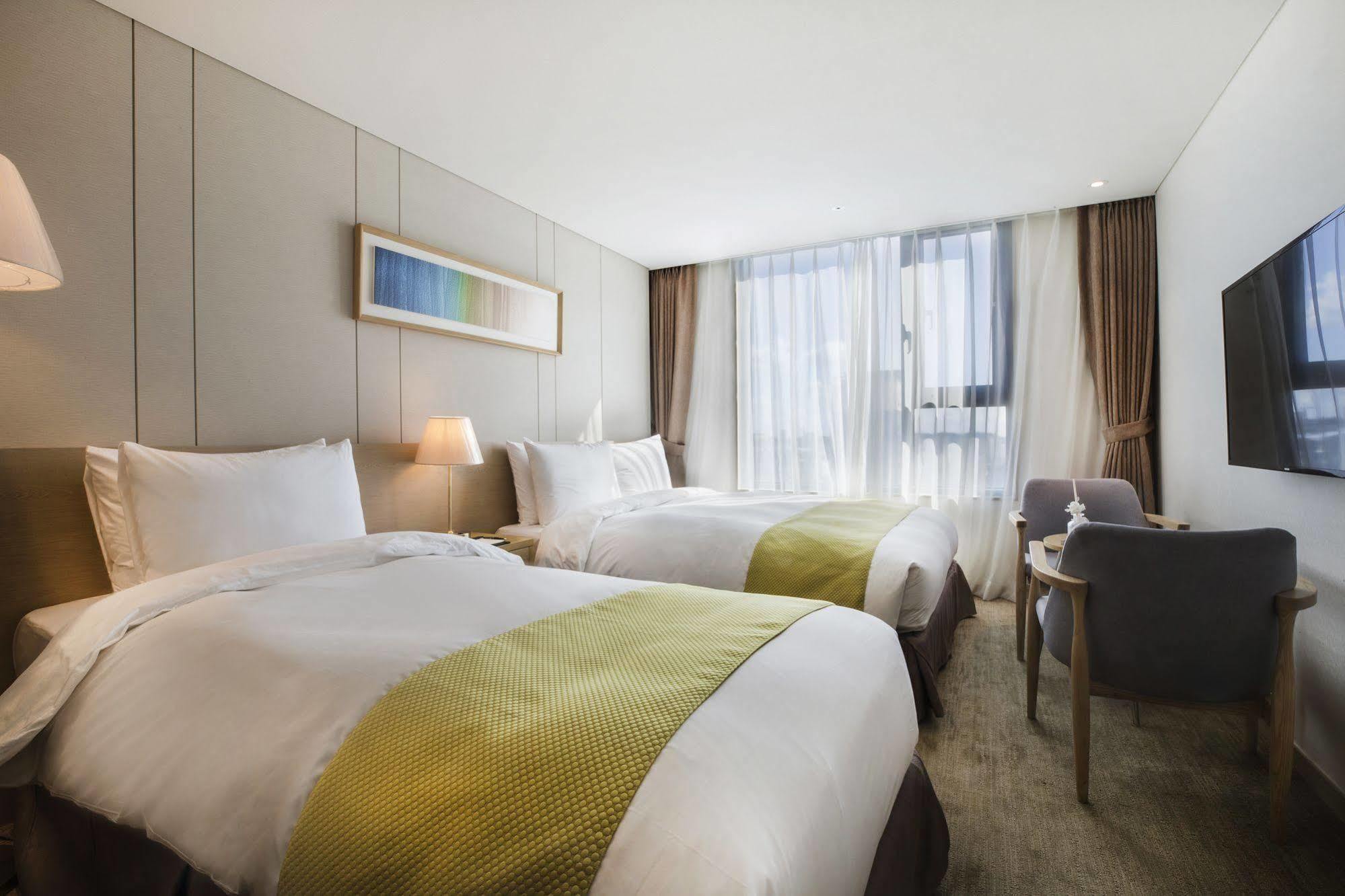Win Sky Hotel Seogwipo Exterior photo