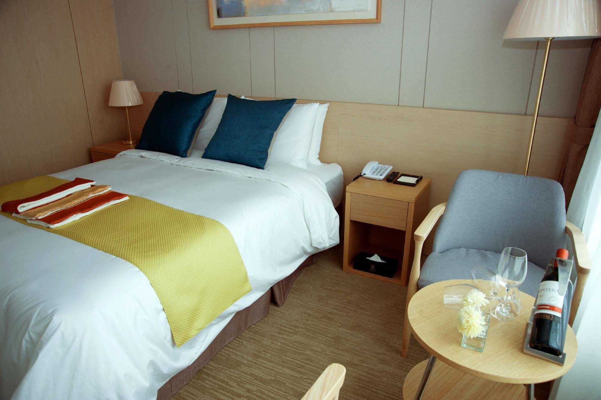 Win Sky Hotel Seogwipo Exterior photo