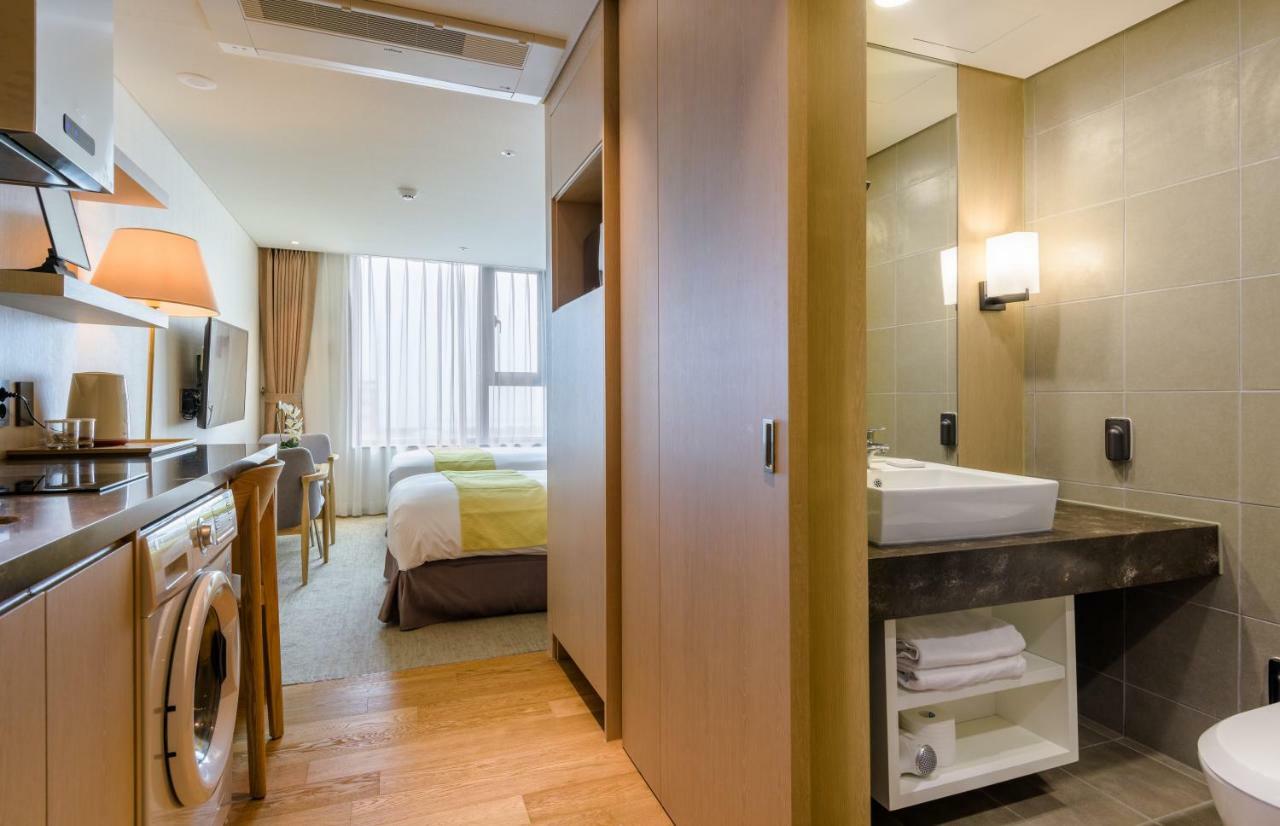 Win Sky Hotel Seogwipo Exterior photo